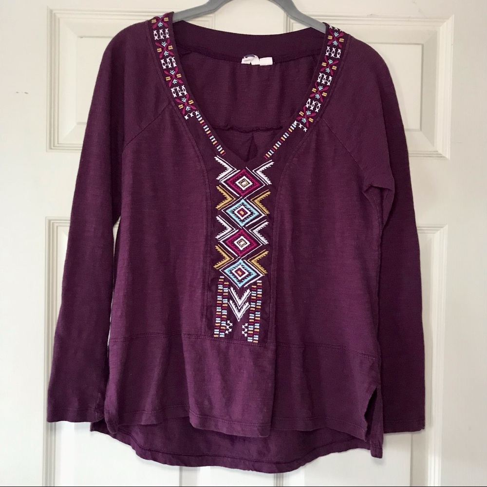 Roxy ~ Embroidered boho tee